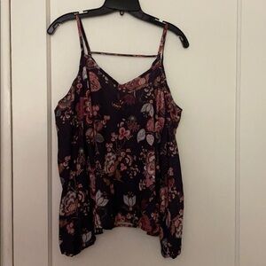 NWT NSR black floral cold shoulder top size: S